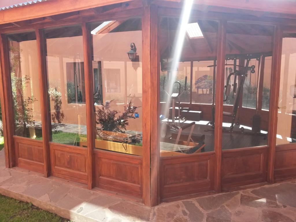 Hotel Sierra Nevada Ел Калафате Екстериор снимка